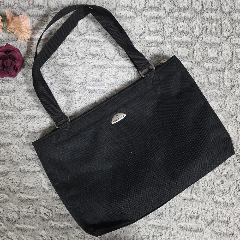 Samsonite Laptop Tote Bag, 18 Inches, with Organizer Pockets Inside